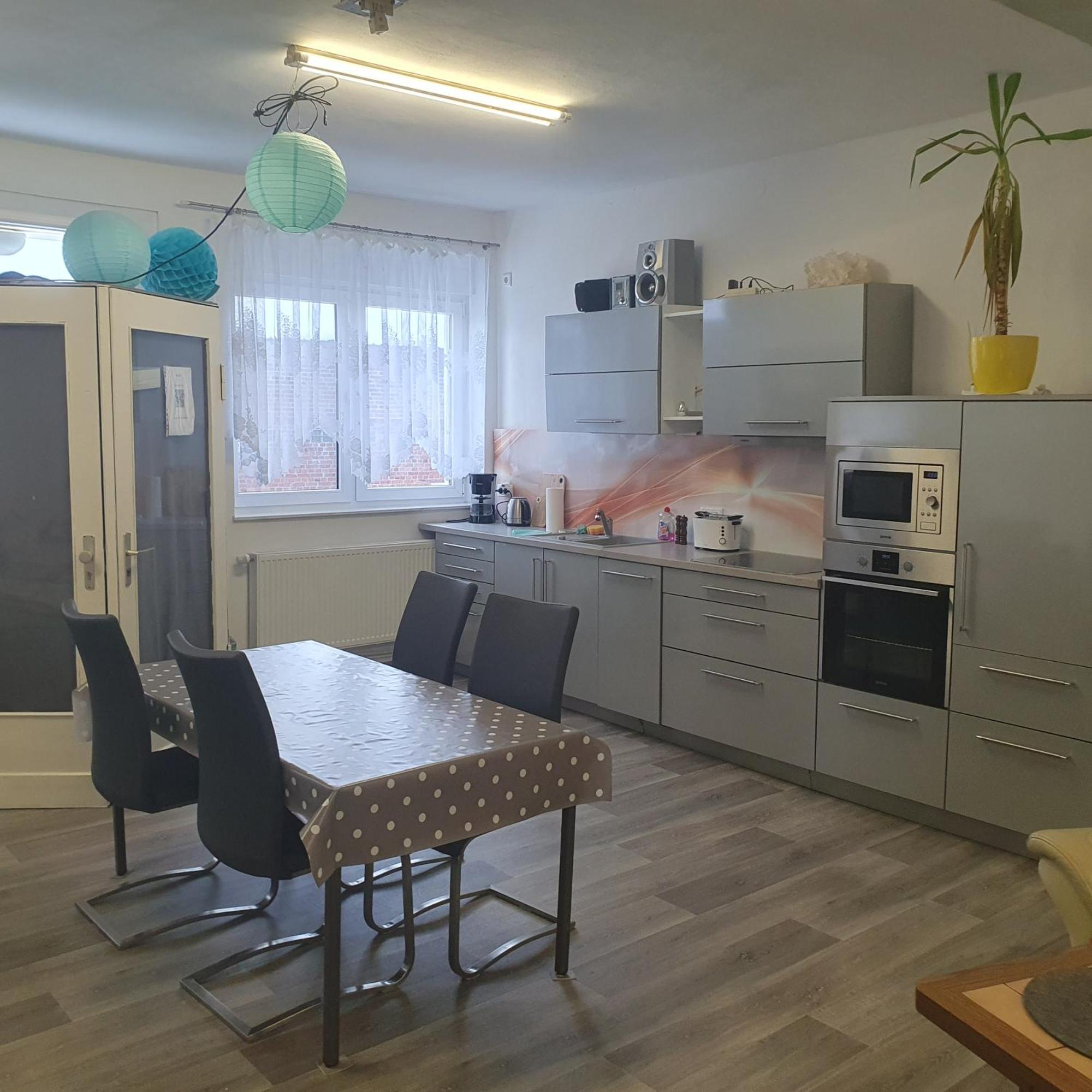Einraum-Ferienwohnung 46M2 Eisenhuettenstadt-Diehlo Ngoại thất bức ảnh